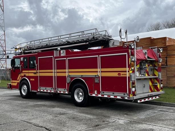 2009 Spartan Gladiator Classic Central Pumper 51' Aerial Fire Truck image 7
