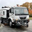 2009 UD Trucks UD 3300 Elgin Crosswind Regenerative Air Sweeper (Nissan Diesel C thumbnail image 2