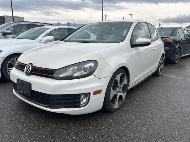 2010 Volkswagen Golf GTI AUTO, TWO DOOR 206,800 KMS, KEYLESS ENRY, POWER WINDOWS image 1