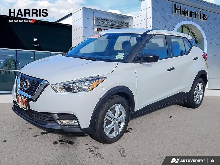 2020 Nissan Kicks S FWD Sport Utility | Back-Up Camera | One Owner! display photo