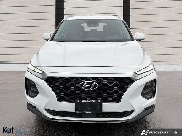 2019 Hyundai Santa Fe Essential LOW KMS! ONE OWNER! BACKUP CAMERA! BLUETOOTH! image 2
