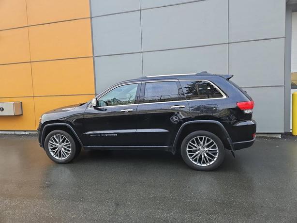 2017 Jeep Grand Cherokee Limited | Remote Start | Heated Seats! image 3