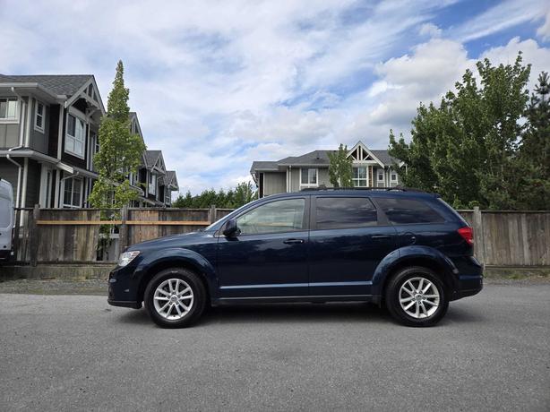 2015 Dodge Journey SXT - Touch Screen Radio, Push Button Start image 4