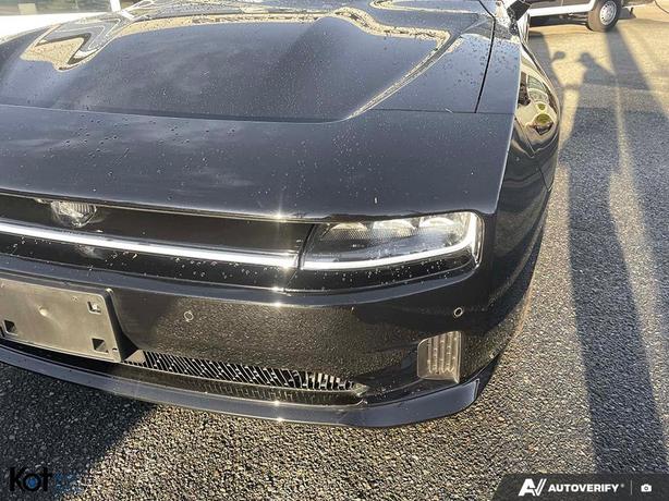 2024 Dodge Charger Daytona Scat Pack AWD TOUCHSCREEN DISPLAY WITH NAV! REARVIEW  image 8