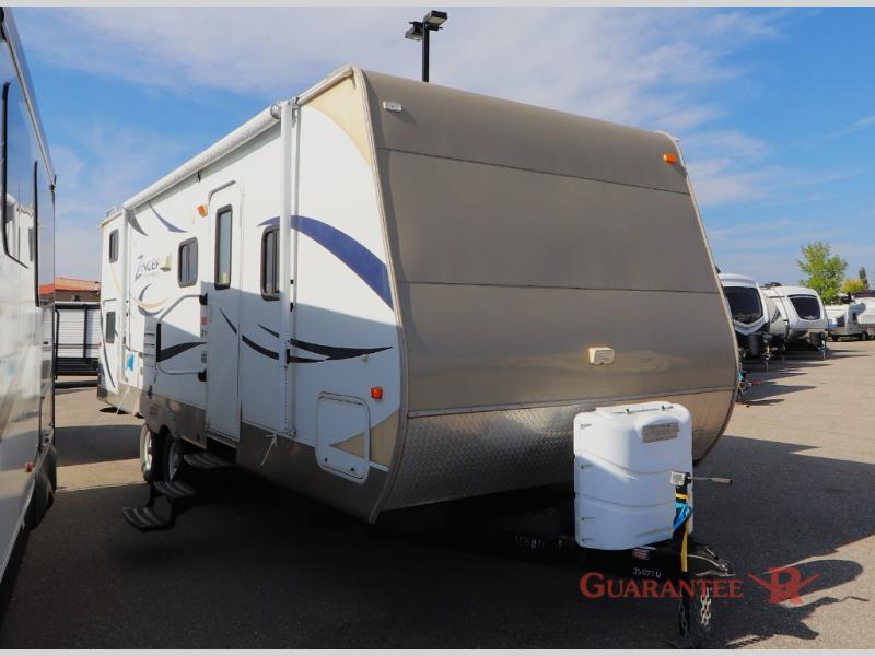 Used 2012 CrossRoads RV Zinger ZT26BH display photo