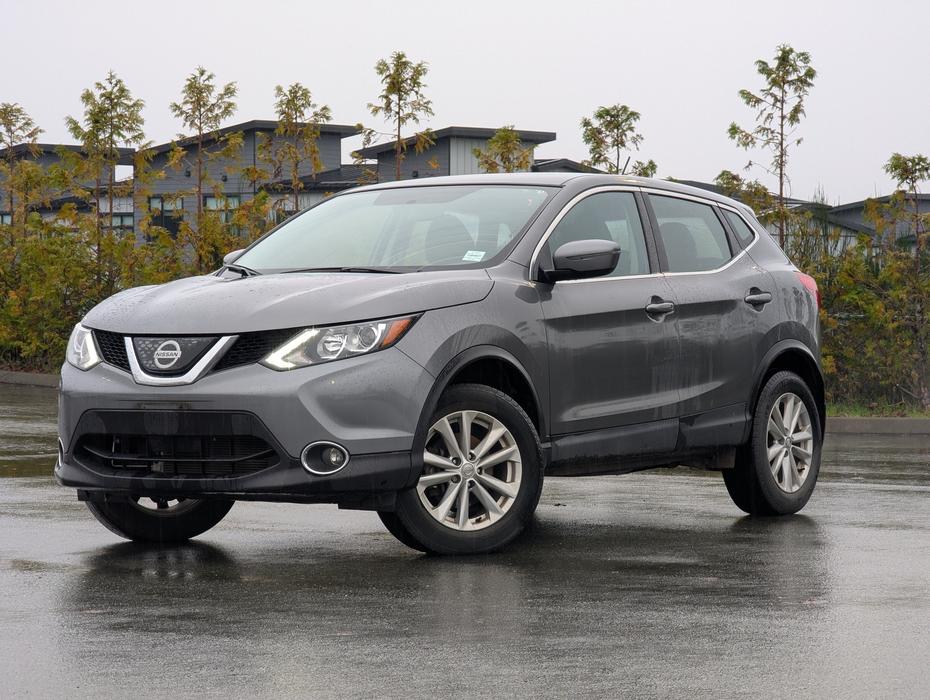 2018 Nissan Qashqai S - No Accidents, AWD, Heated Seats display photo