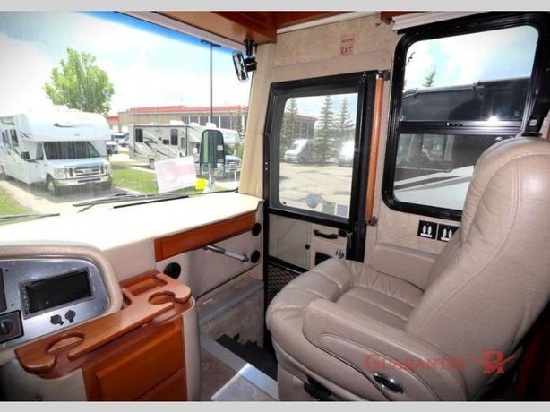 Used 2009 Tiffin Motorhomes Allegro Bus 36QSP image 8