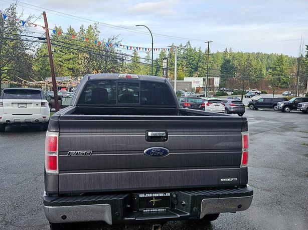 2011 Ford  F-150 XLT image 5