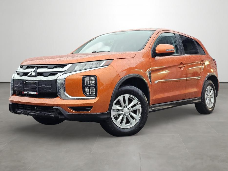 2024 Mitsubishi RVR display photo