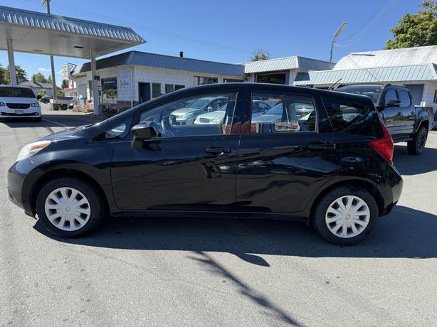 2015 Nissan Versa image 4