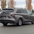 2023 Toyota Sienna 8 Passenger thumbnail image 6