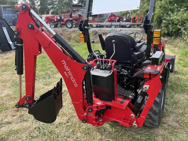 2024 Mahindra 2100 series 2126 HST image 5