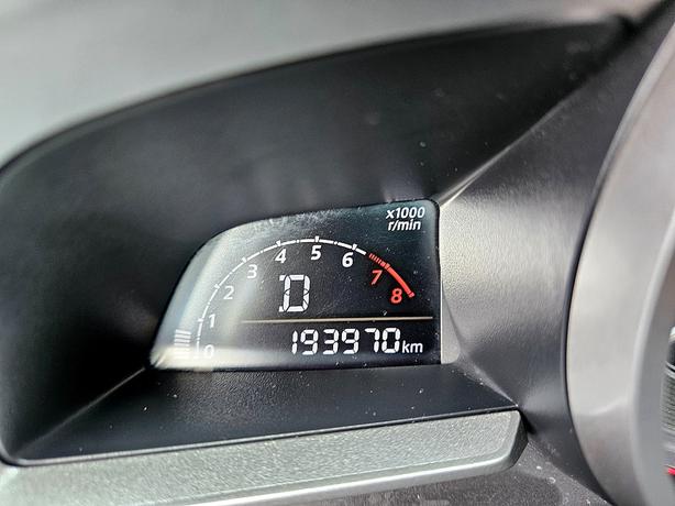 2014 Mazda  Mazda3 i Touring image 8