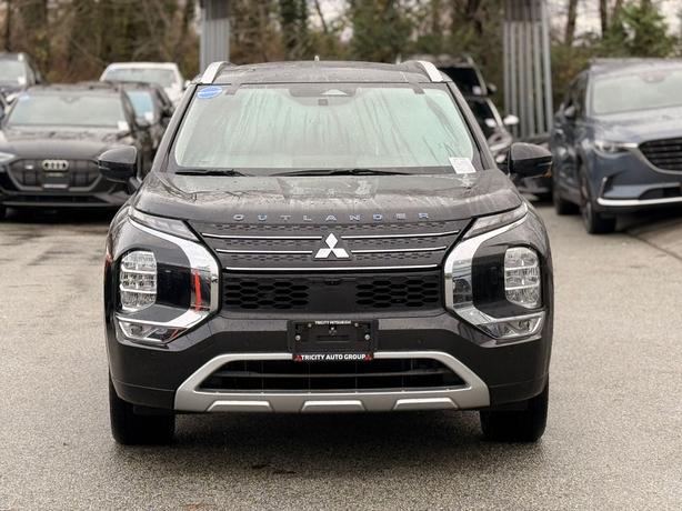 2023 Mitsubishi Outlander PHEV GT - No Accidents, One Owner, 360 Cameras image 3
