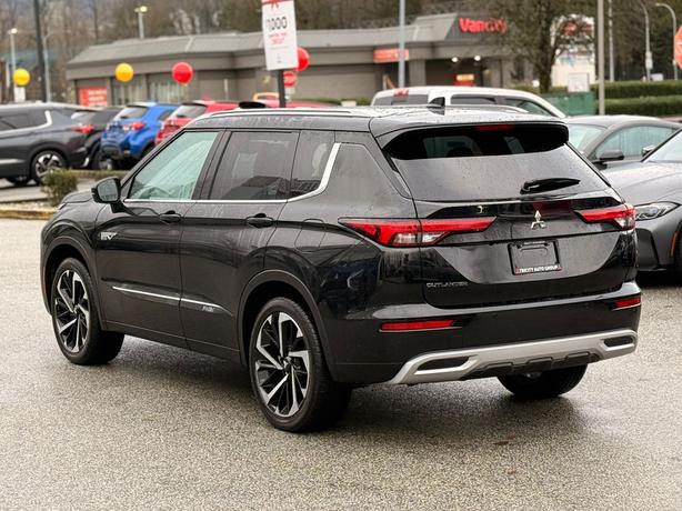 2023 Mitsubishi Outlander PHEV GT - No Accidents, One Owner, 360 Cameras image 8
