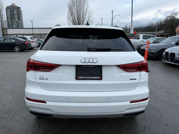 2025 Audi Q3 Quattro - Sunroof, Parking Sensors, Heated Seats image 7