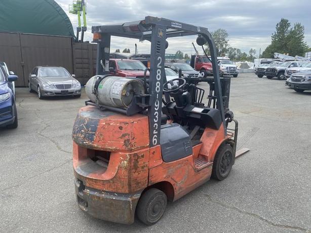2010 Toyota 7FGGU25 Forklift Propane image 5