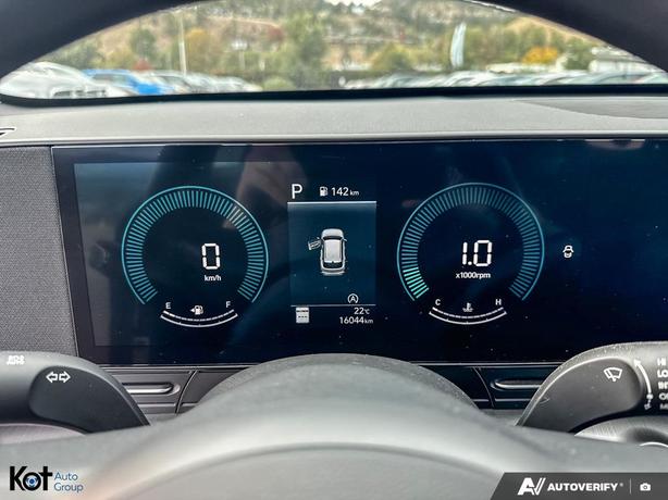 2024 Hyundai Kona Essential ! APPLE CARPLAY! ANDROID AUTO! BACKUP CAMERA! cleara image 7