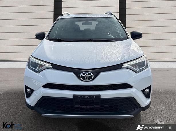 2016 Toyota RAV4 SE ! HEATED SEATS! NO ACCIDENT! BLUETOOTH! STEERING ASSIST! cle image 2