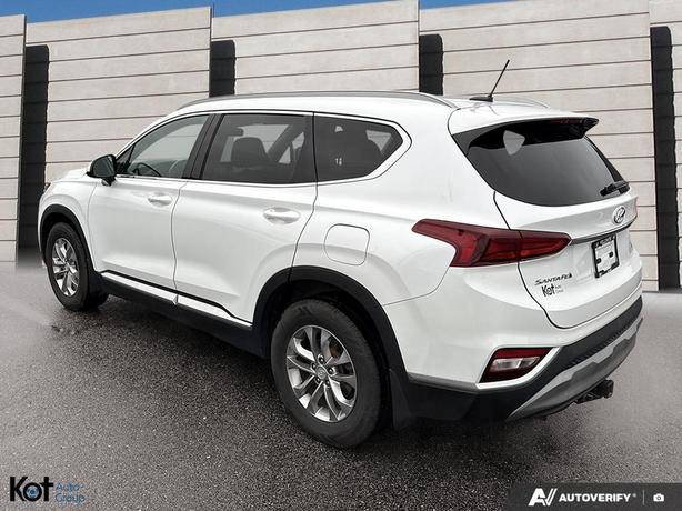 2019 Hyundai Santa Fe Essential LOW KMS! ONE OWNER! BACKUP CAMERA! BLUETOOTH! image 4