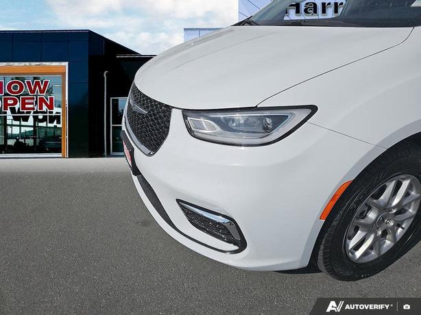 2024 Chrysler Pacifica Touring-L FWD | Remote Start | Backup Camera | Adaptive C image 8