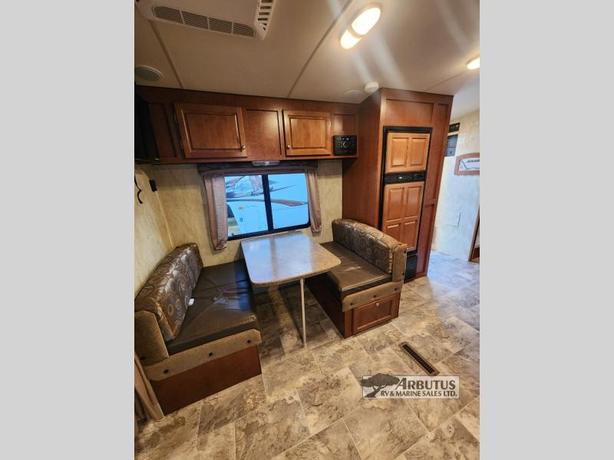 Used 2017 Northwood Nash 24M image 8