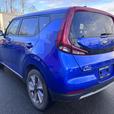2021 Kia Soul EV Premium thumbnail image 5