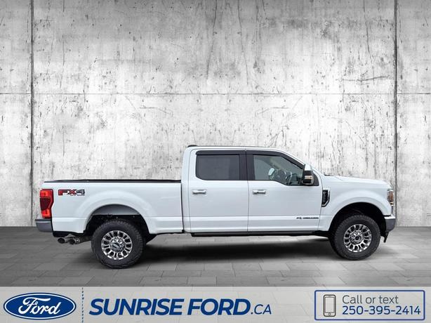 2022 Ford Super Duty F-350 SRW Lariat - COMMNADING PERFORMANCE, INTELLIGENT ENGI image 4
