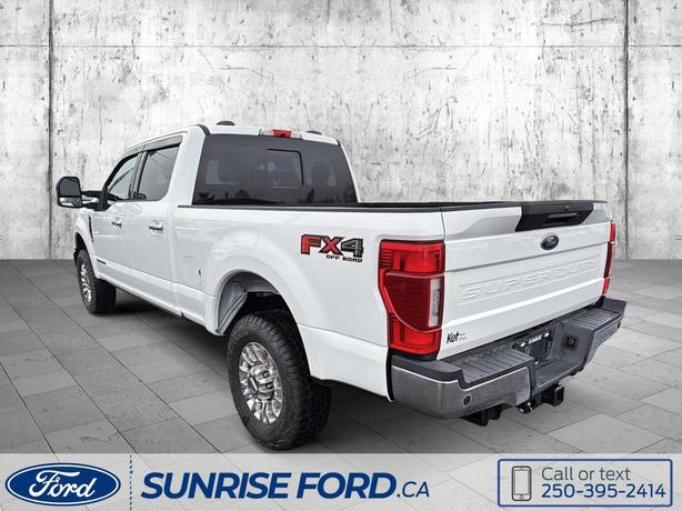 2022 Ford Super Duty F-350 SRW Lariat - COMMNADING PERFORMANCE, INTELLIGENT ENGI image 7