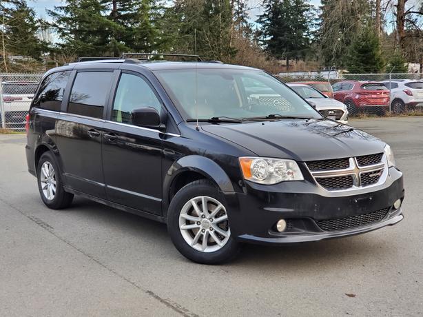 2019 Dodge Grand Caravan SXT - Stow N' Go Seating, DVD image 4