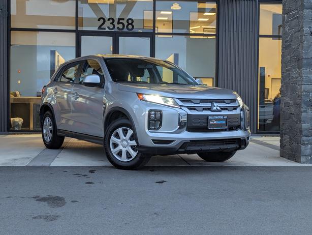 2025 Mitsubishi RVR ES - Heated Seats, Android Auto/Apple CarPlay image 4