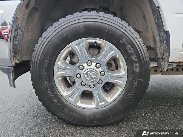 2020 RAM 3500 Big Horn 4x4 Crew Cab 8' Box | Android Auto | Apple CarPlay! image 6