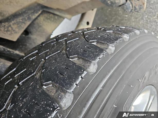 2020 RAM 3500 Big Horn 4x4 Crew Cab 8' Box | Android Auto | Apple CarPlay! image 7