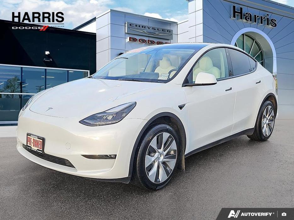 2023 Tesla Model Y Long Range AWD | GPS Navigation! display photo