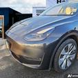 2024 Tesla Model Y Long Range AWD | GPS Navigation | Heated Seats! thumbnail image 8
