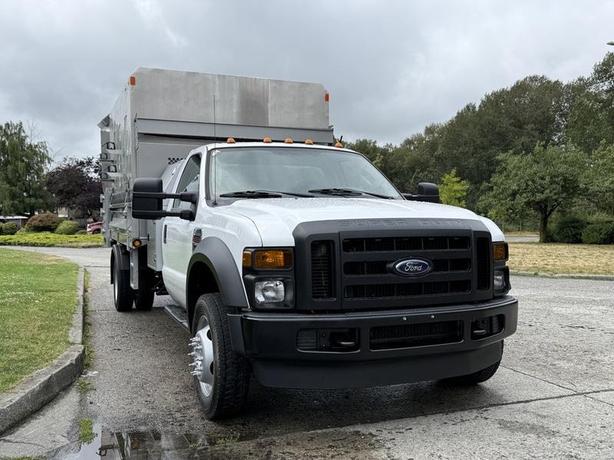 2008 Ford F-450 SD Regular Cab Dually Diesel with 10-Foot Dump Box image 3