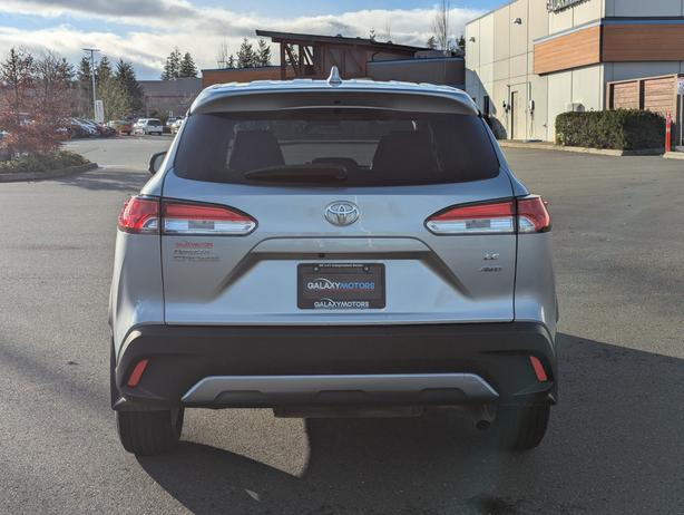 2024 Toyota Corolla Cross LE - No Accidents, AWD, Heated Seats image 7