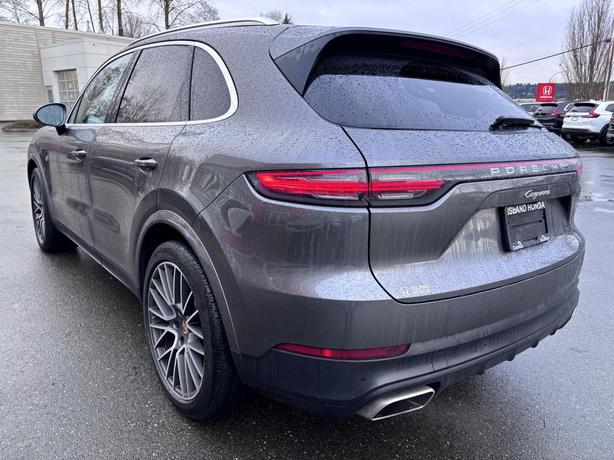 2020 Porsche Cayenne Base image 5