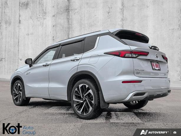 2024 Mitsubishi Outlander GT | Bose Premium Sound System | Heated Seats | Power  image 3