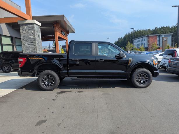 2022 Ford F-150 Tremor - 3.5L V6, 4x4, SuperCrew Cab, Short Box image 5