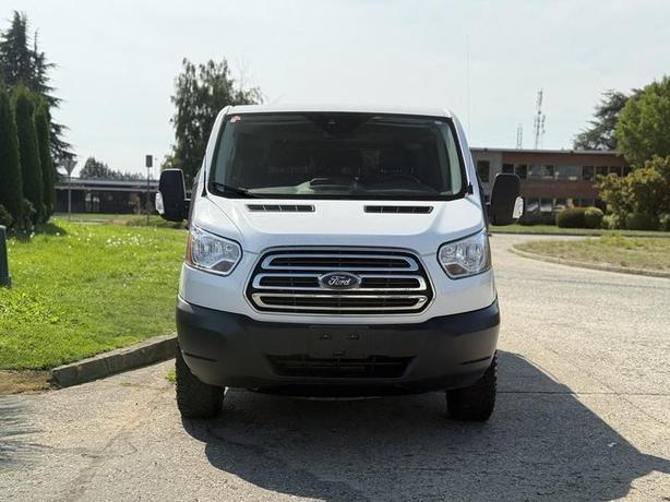 2017 Ford Transit XLT 8-Passenger Van 4X4 image 2