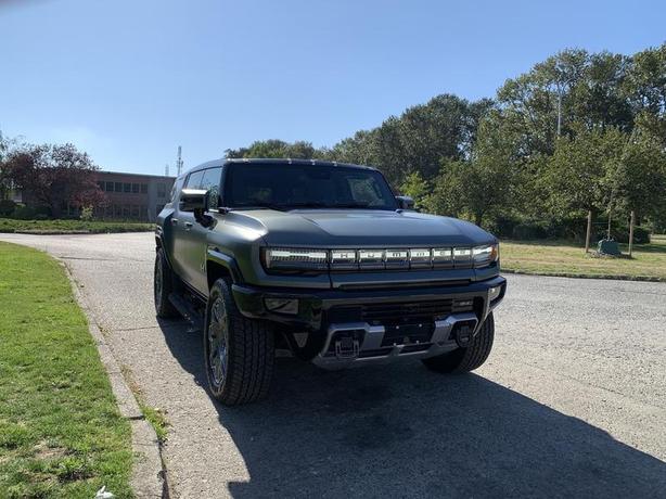 2024 GMC HUMMER EV First Edition image 2
