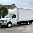 2022 Ford E-450 Super Duty 16-Foot Cube Van thumbnail image 5