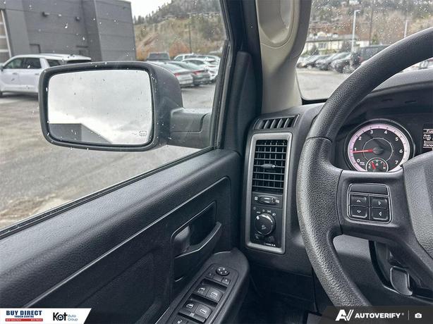 2020 RAM 1500 Classic ST AUTO, KEYLESS ENTRY, POWER WINDOWS, TOW PACKAGE, BLUETO image 8