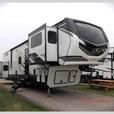 Used 2025 Keystone RV Montana High Country 377FL thumbnail image