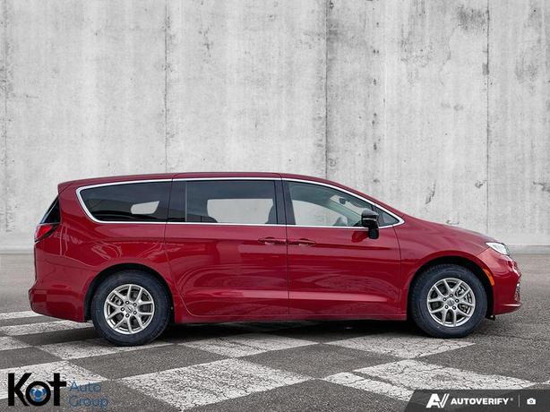 2024 Chrysler Pacifica Touring-L | Power Liftgate | Power Sliding Doors | Remote image 4