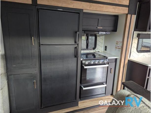 Used 2022 Keystone RV Outback 341RD image 6