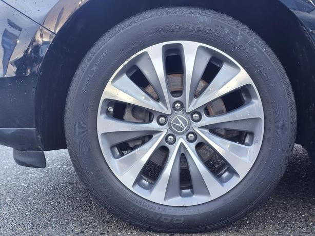 2016 Acura MDX SH-AWD with Navigation Package image 5