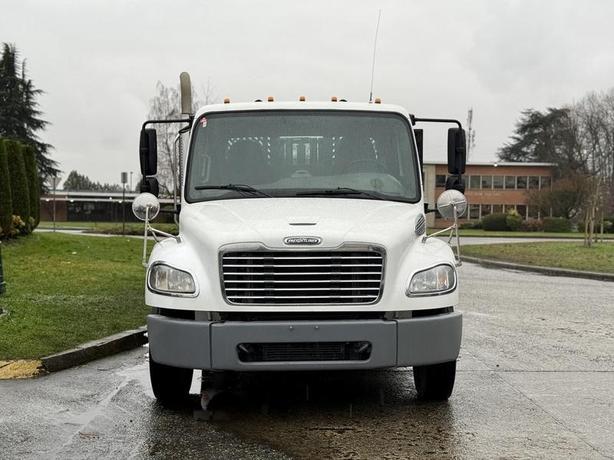 2019 Freightliner M2 106 Hook Truck with 14 Foot Roll-Off Deck image 3
