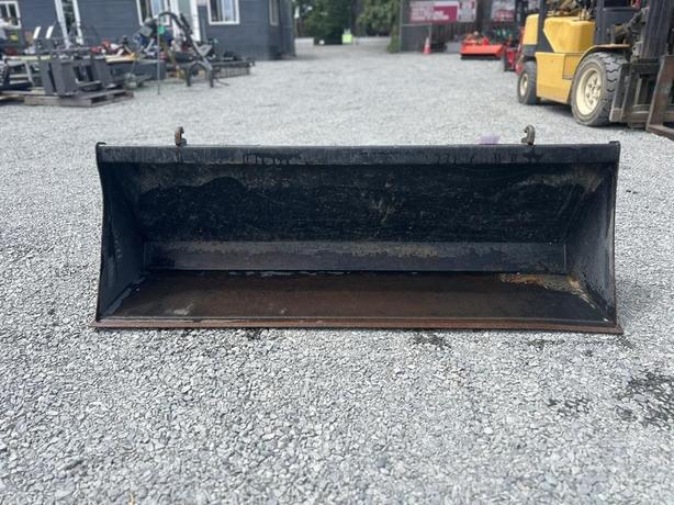 2021 Mahindra Quick connect Bucket image 1